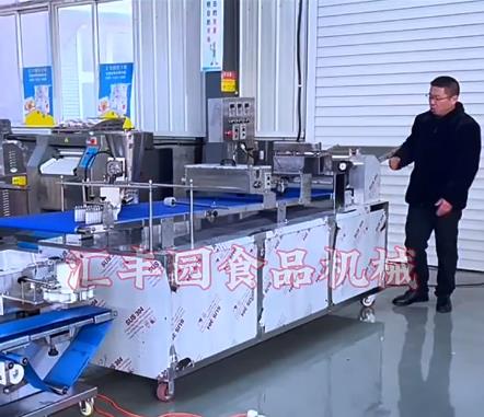 源于手工  精于科技  仿手工烧饼机  馅饼机  包子机  白吉馍机